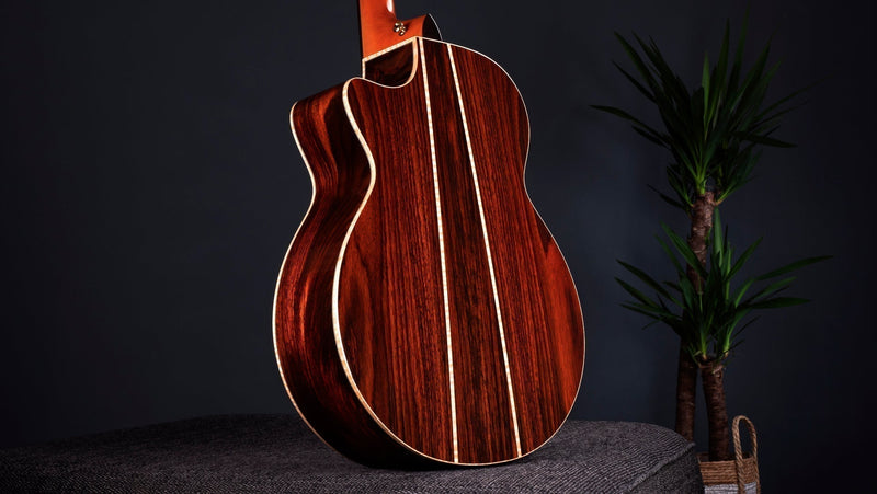 Acoustic Tonewood Comparison: Rosewood vs. Mahogany