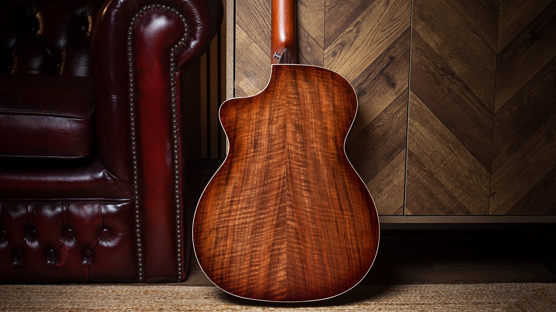 PJE Legacy Earth - Cutaway Electro - Claro Walnut - Ltd. Edition