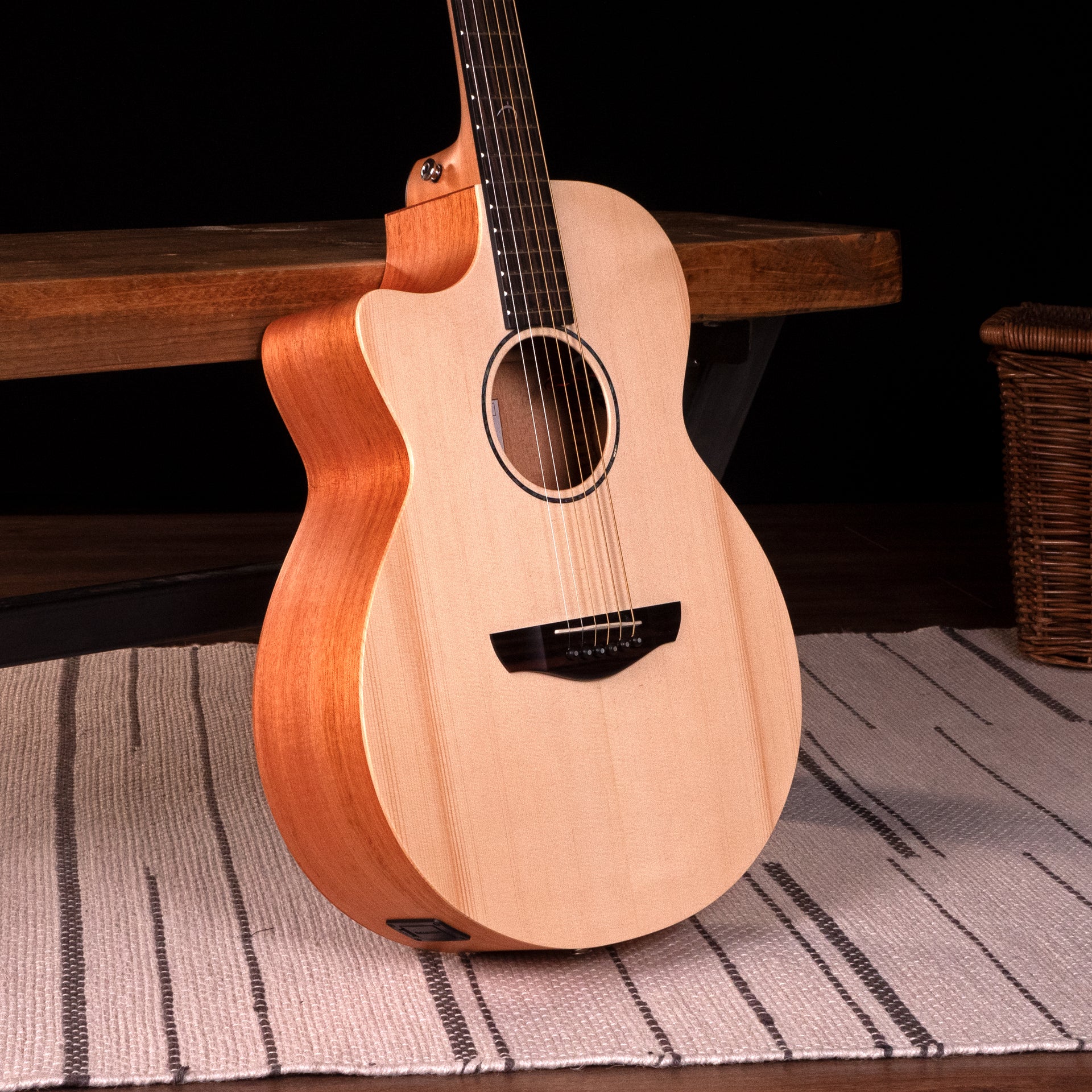 fkvl-g1-m.jpg?height=592&v=