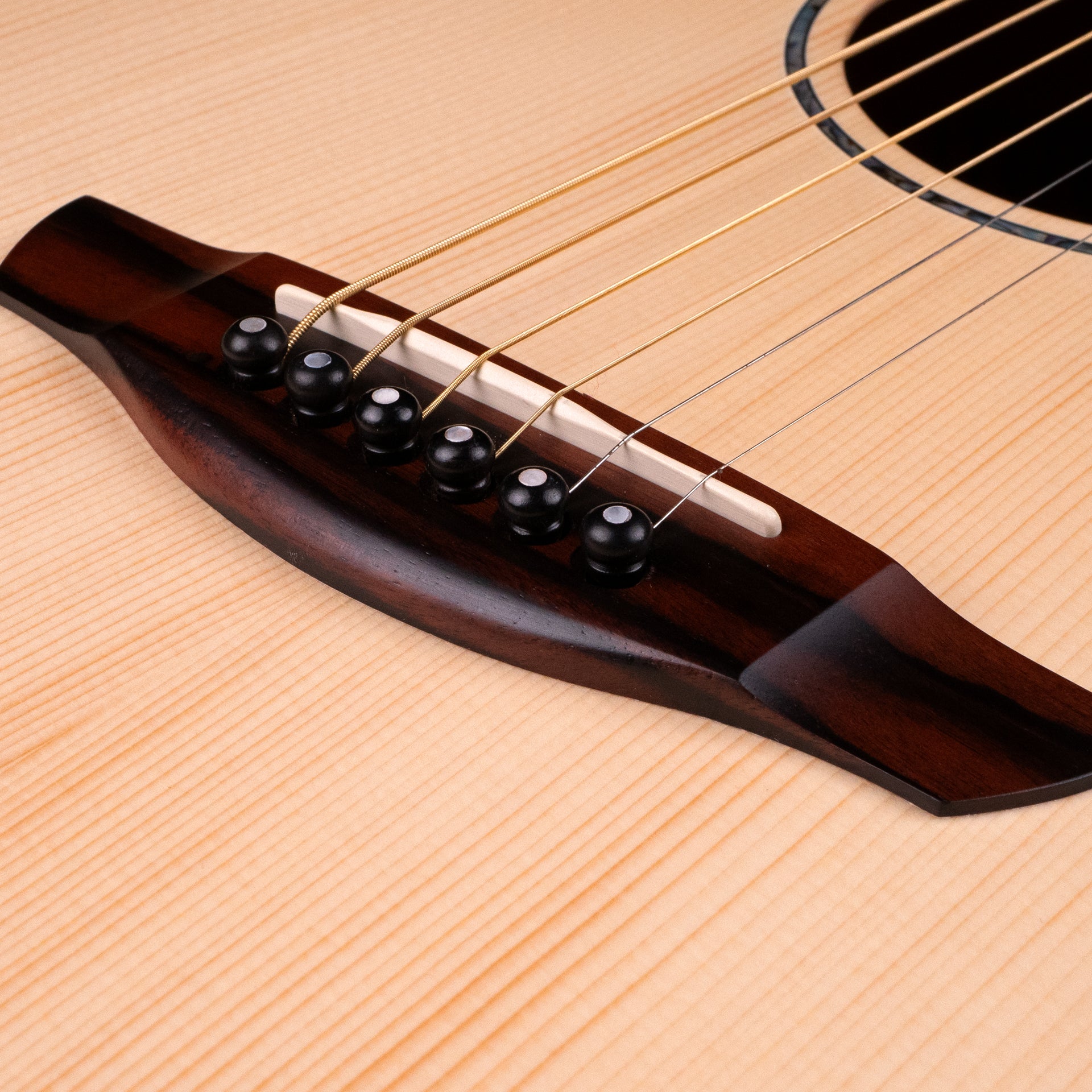 Faith Naked Venus Cutaway Electro FKV – Faith Guitars